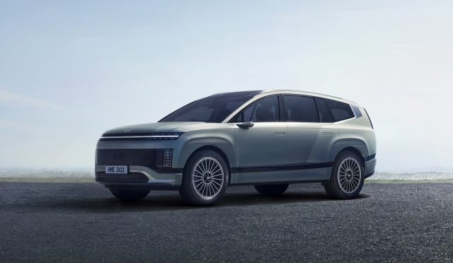 Hyundai-Ioniq-9