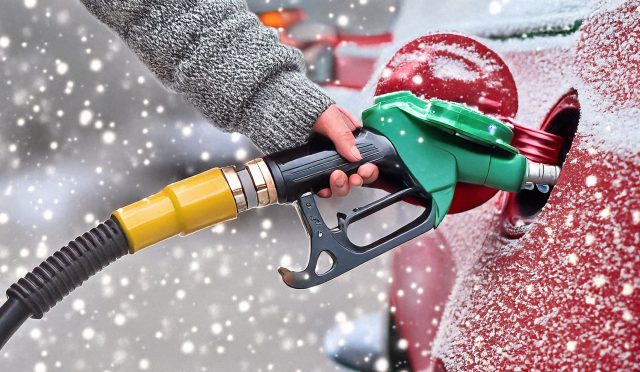 Soğuk Havalarda Otomobiller Neden Daha Fazla Yakıt Harcar?